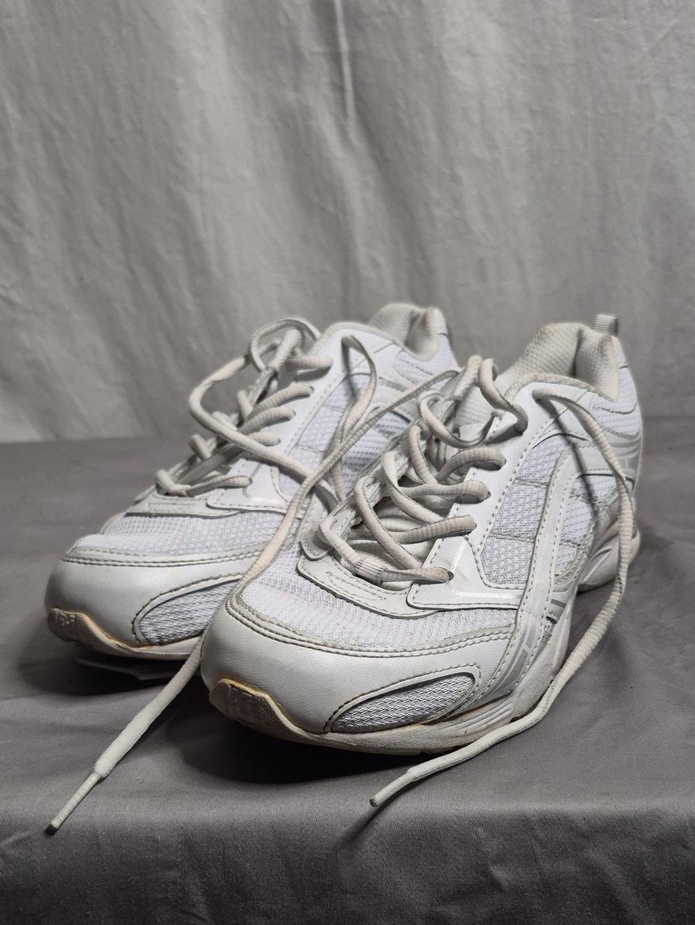 Danskin Now White Women's Athletic Lace-Up Sneakers
